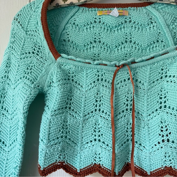 Urban Outfitters Crochet Sweater Crop Top - Picture 5 of 6